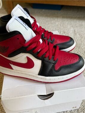 Nike Kids Red Black White High-Top Sneakers
